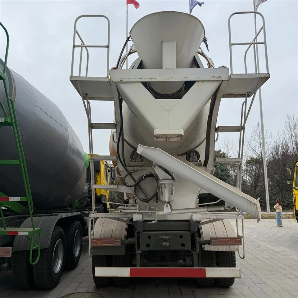 6x4 Concrete Transport Truck factory